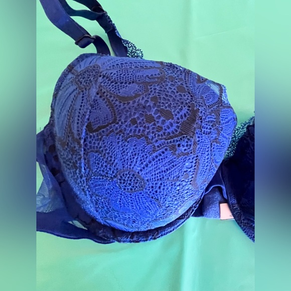 Victoria’s Secret Lightly Lined Bra. Blue with Black Accent. Size 36C. NWT - Picture 6 of 6